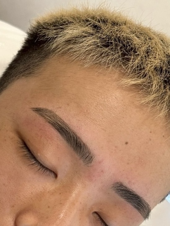 アイブロウワックス